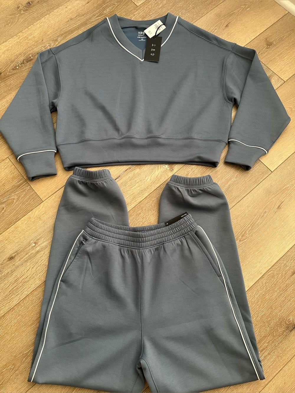 NWT Abercrombie YPB Neoknit Set XS